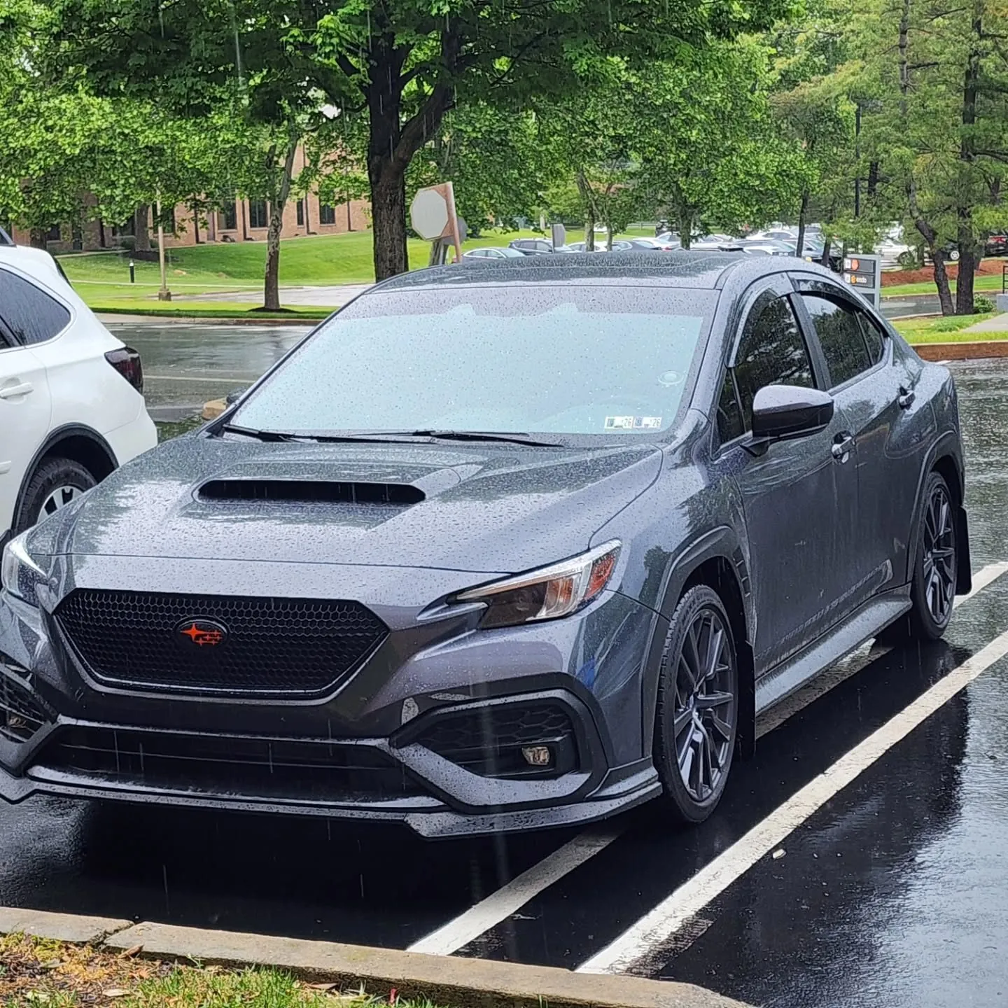 Front three-quarter with the AeroFlow lip