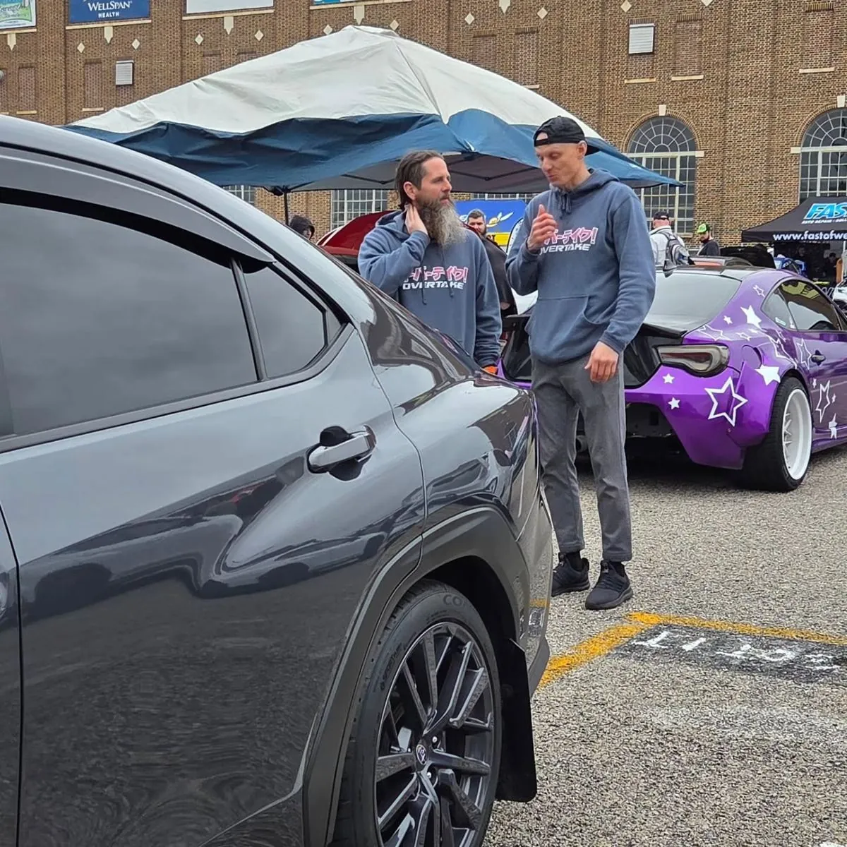 Talking cars beside Fenrir