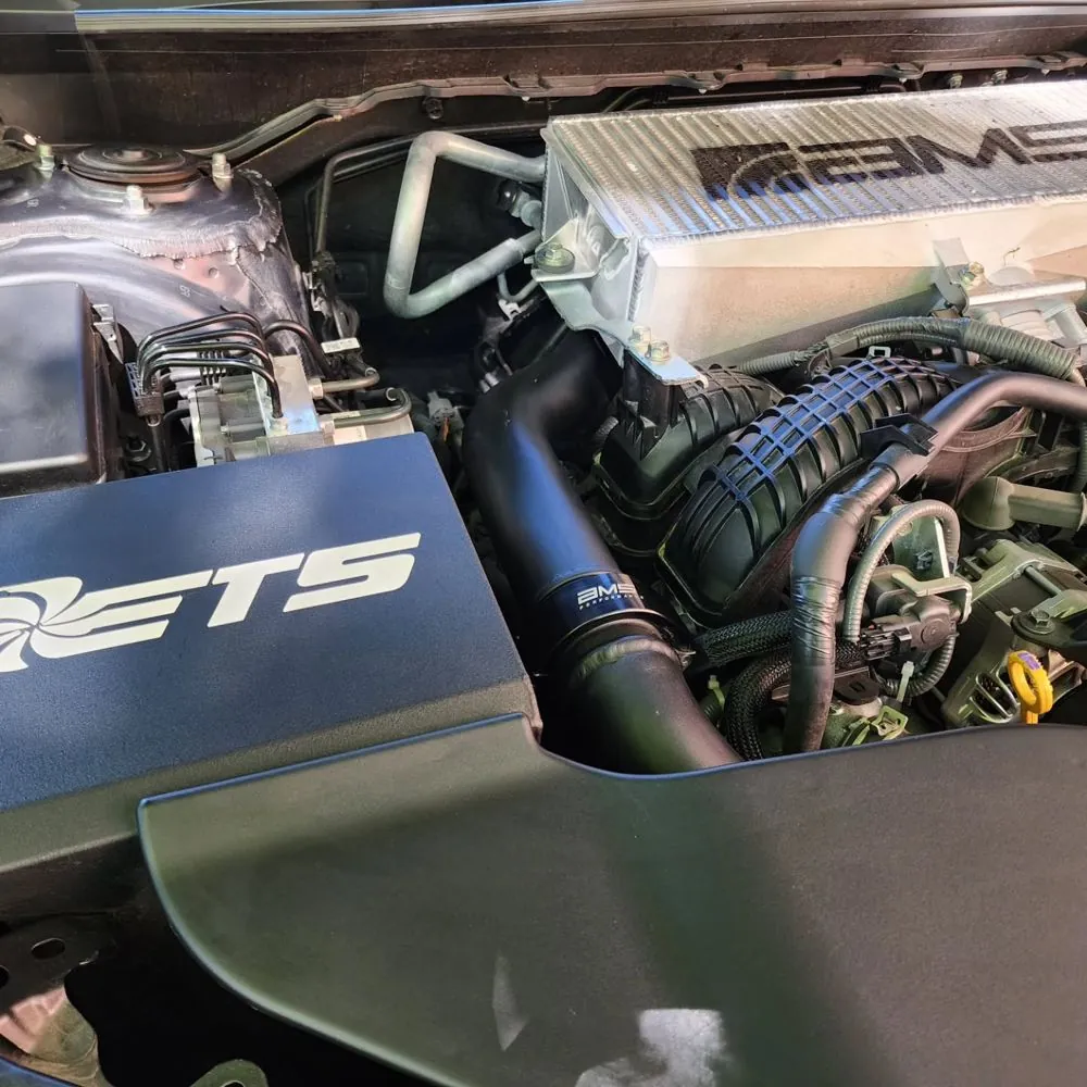 ETS airbox beside the AMS intercooler