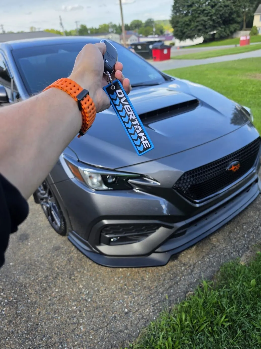 Sponsored Driver tag in hand
